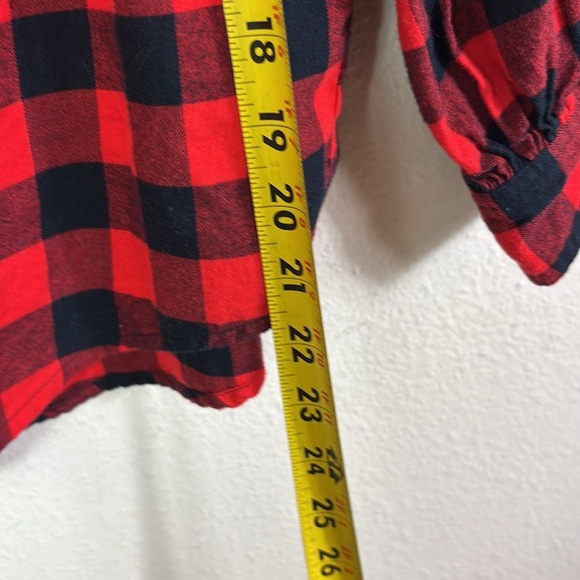 J. Crew Open V-neck shirt in buffalo check flannel red black sz small - Picture 3 of 7